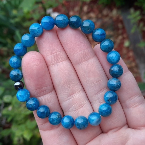 Hand Crafted Jewelry - Blue Apatite 8mm Bracelet